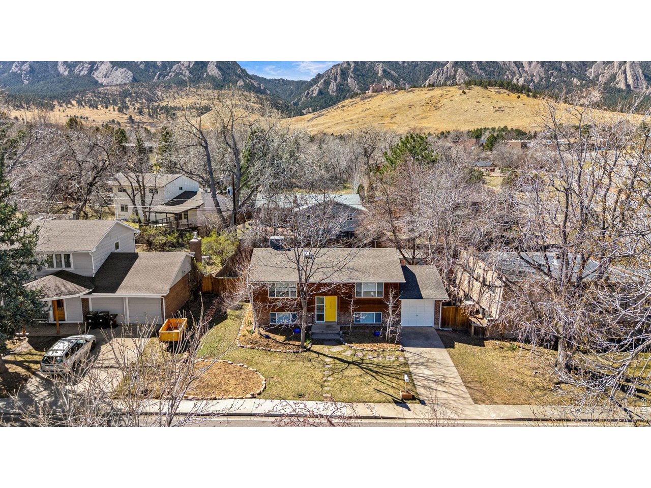 2820 Colby Dr