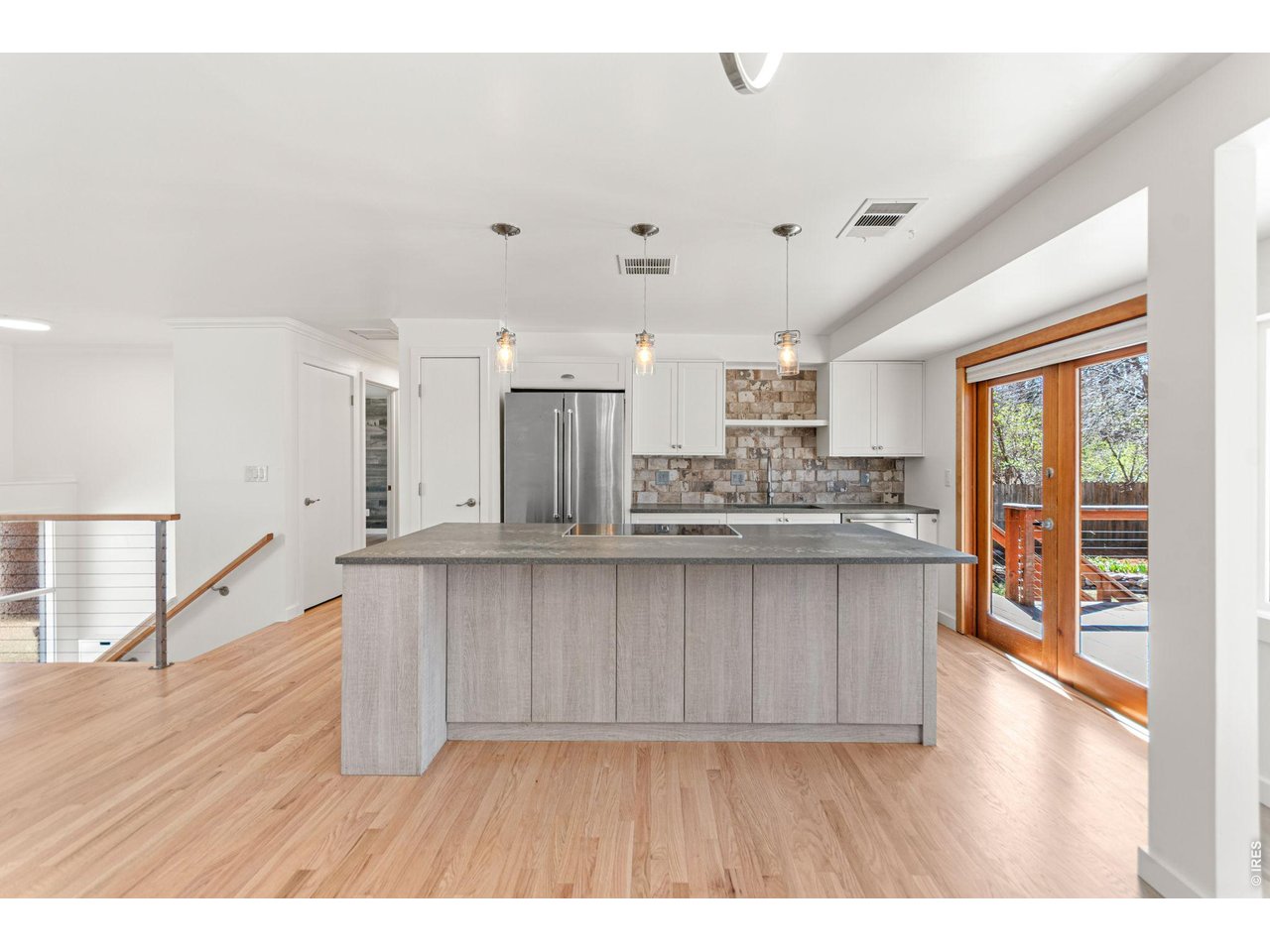 2820 Colby Dr