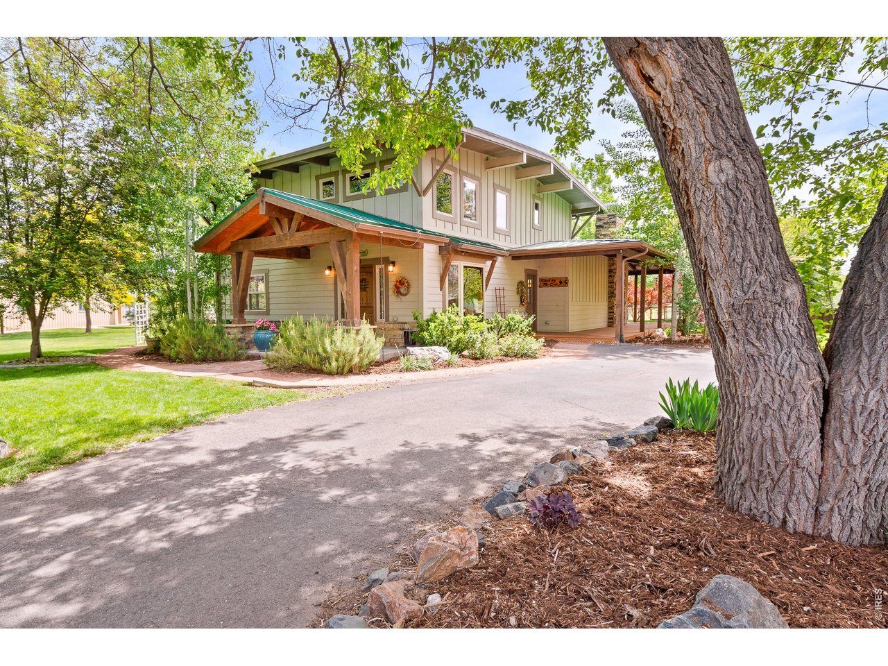 466 S County Road 9E