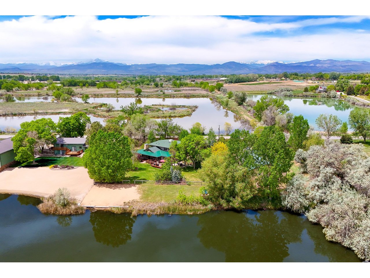 466 S County Road 9E