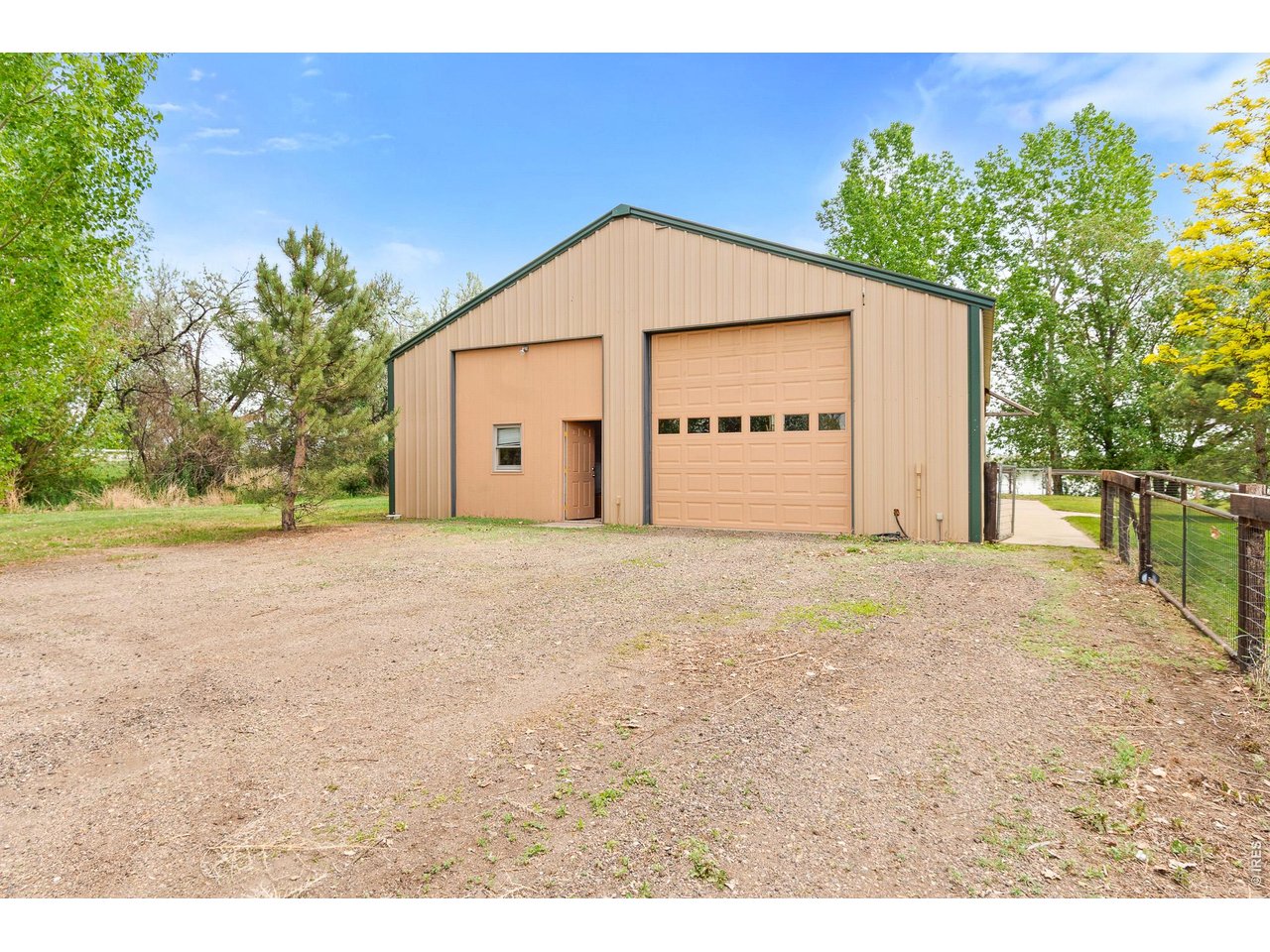 466 S County Road 9E