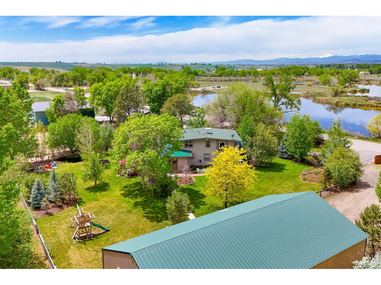 466 S County Road 9E