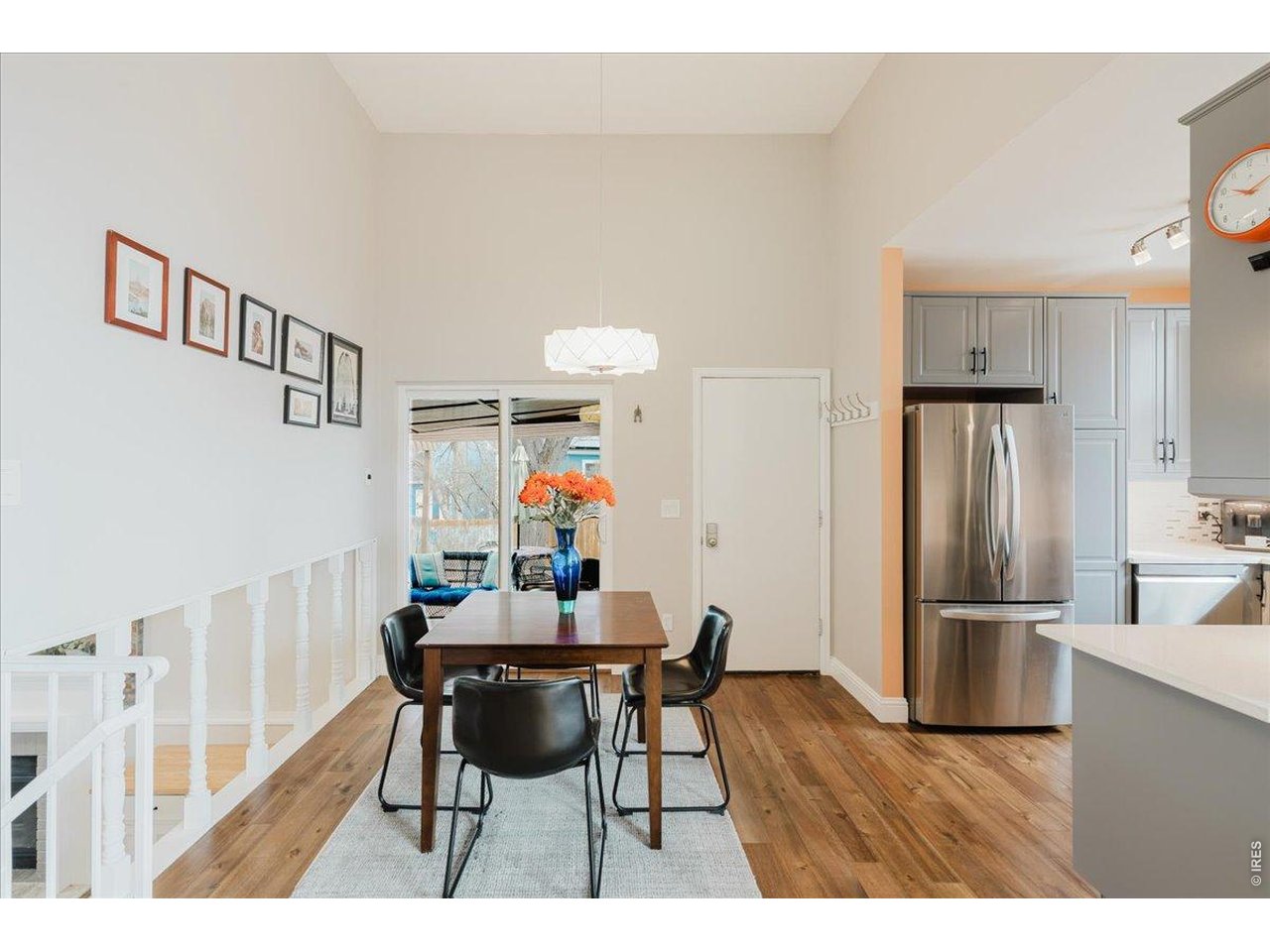 394 W Lucerne Dr