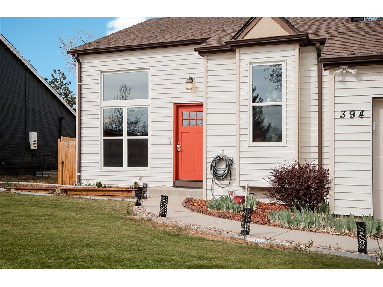394 W Lucerne Dr