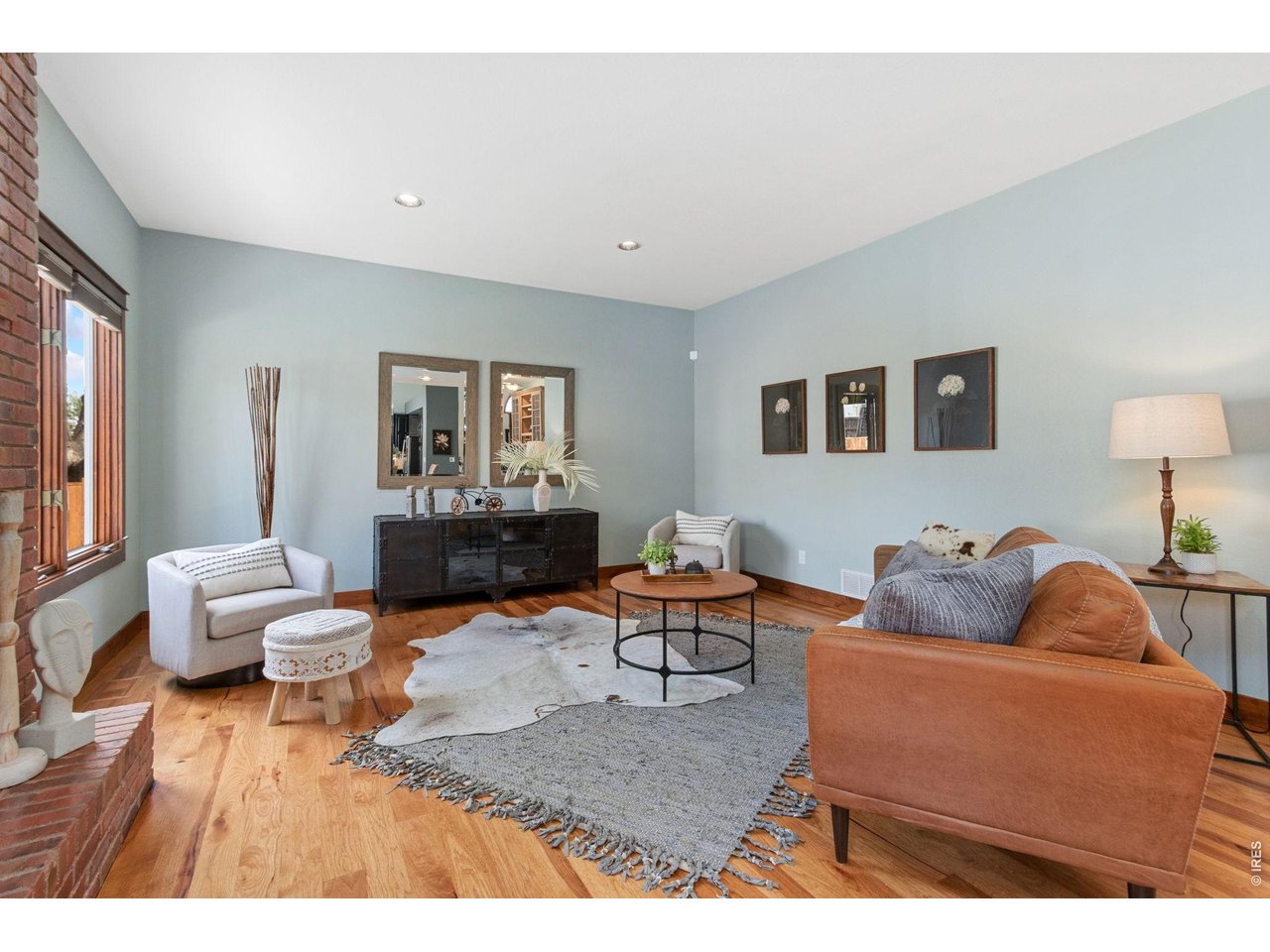 1006 Hinsdale Dr
