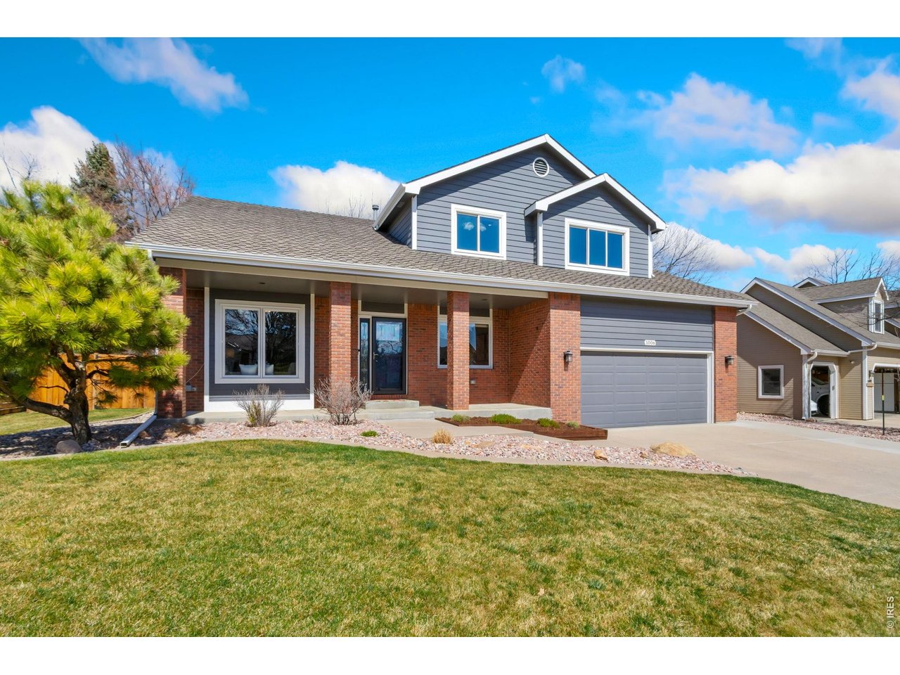1006 Hinsdale Dr