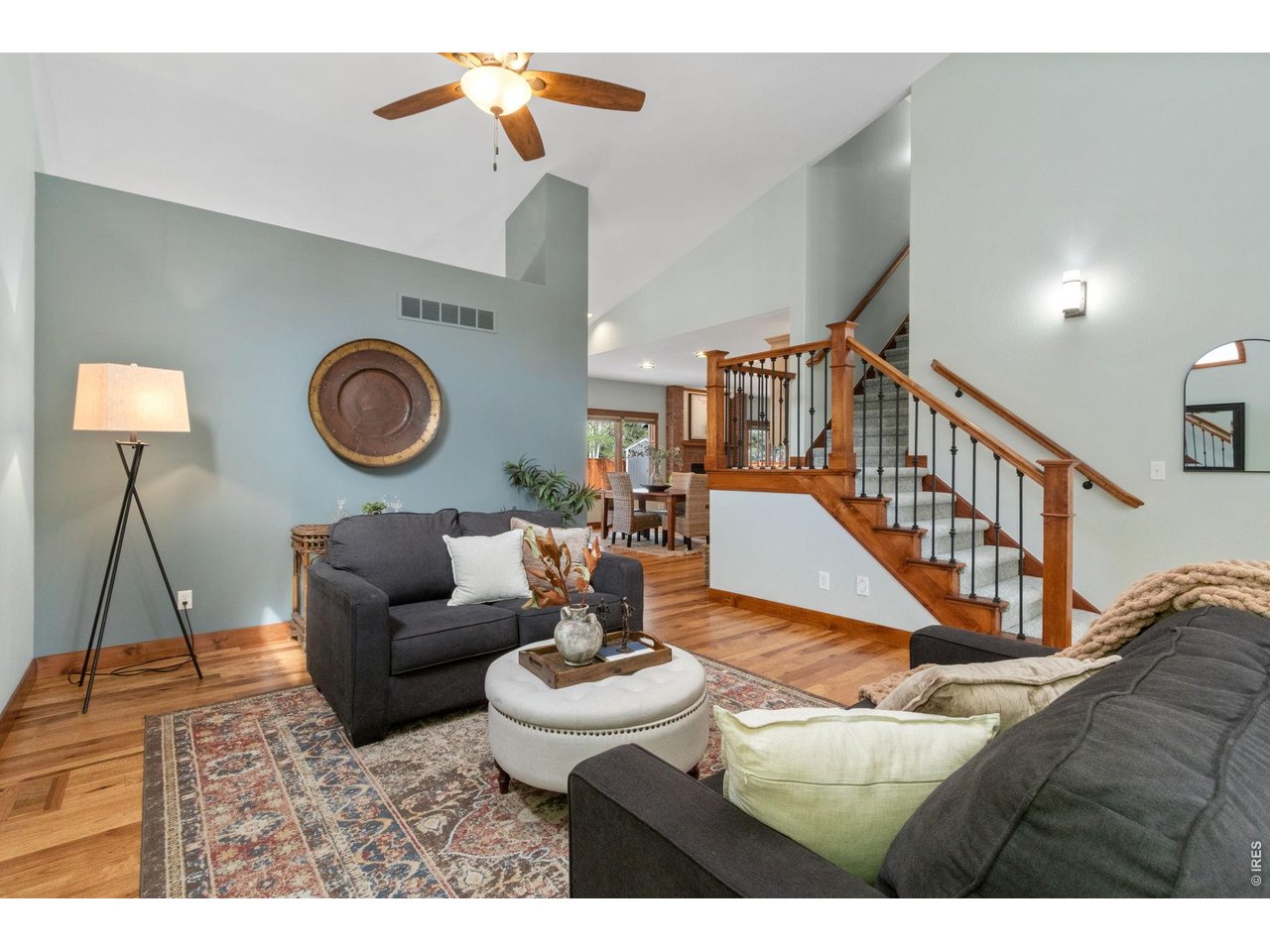 1006 Hinsdale Dr