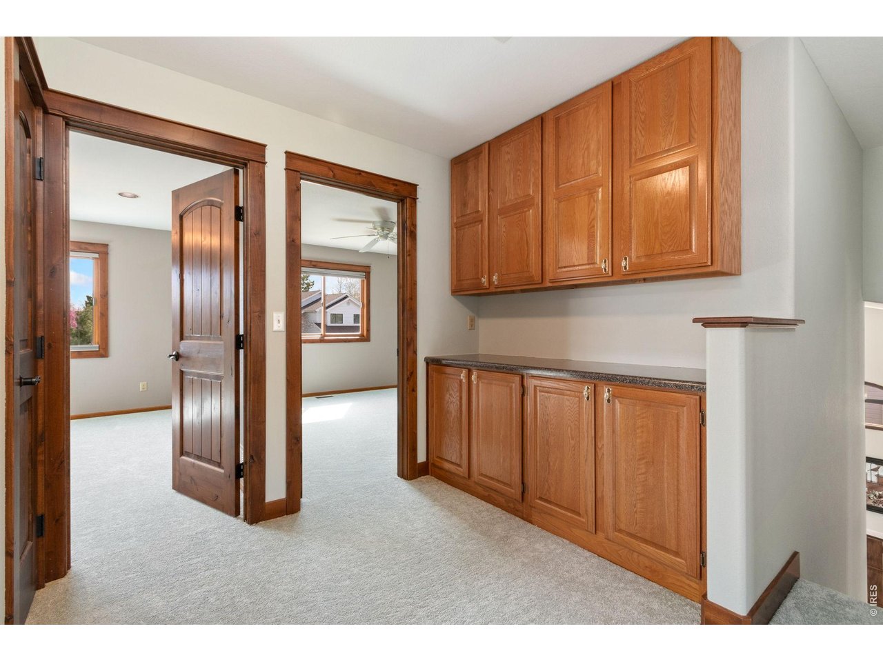 1006 Hinsdale Dr