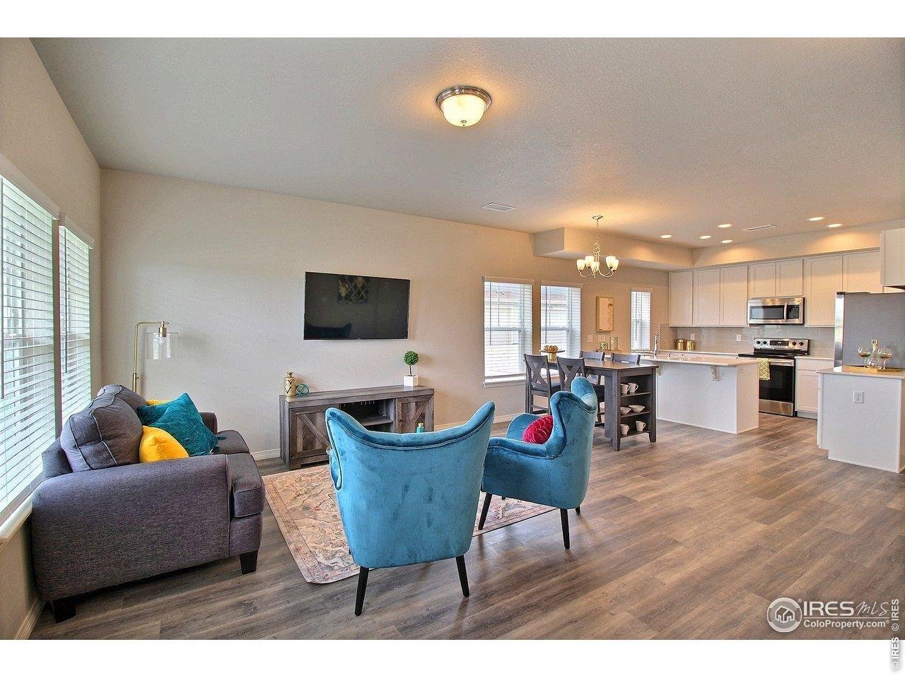 1694 Grand Ave 1