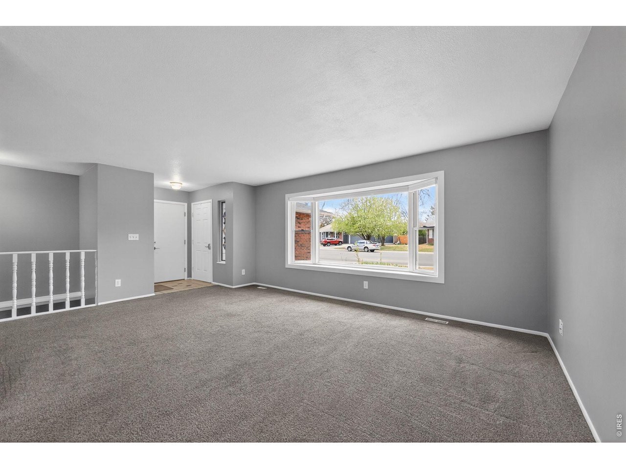 2500 Wyandotte Dr