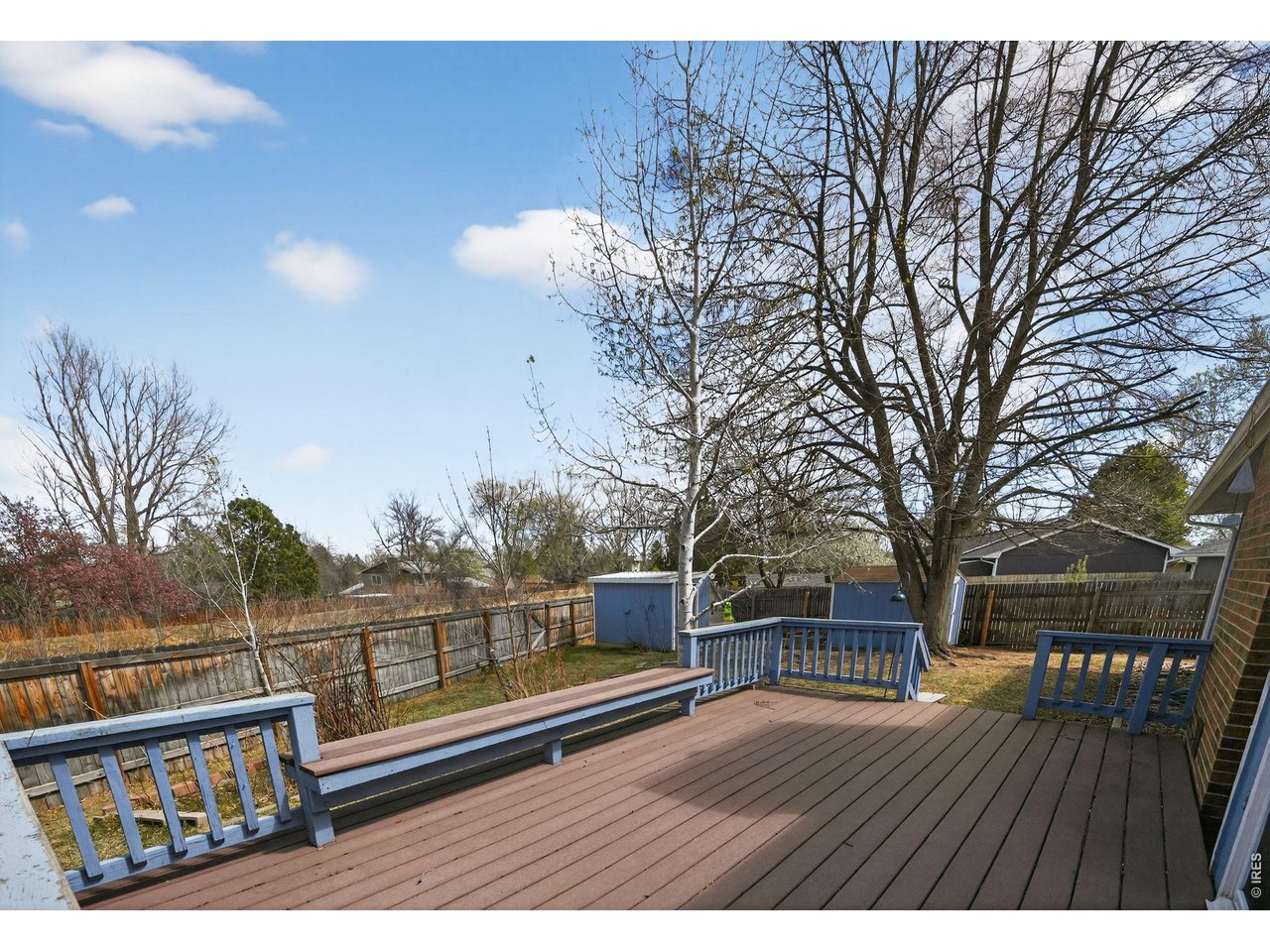 2500 Wyandotte Dr