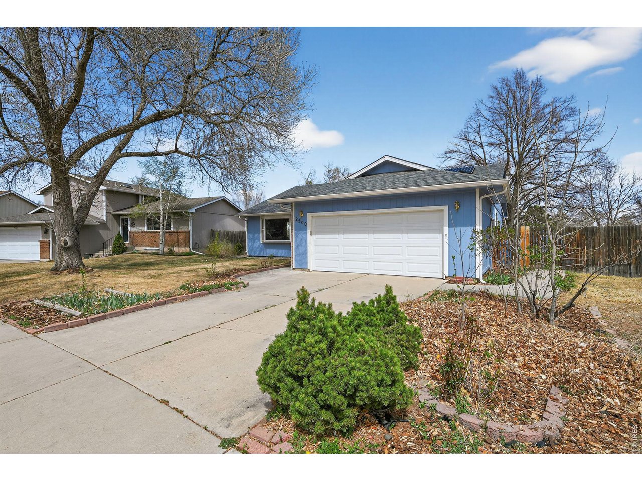 2500 Wyandotte Dr