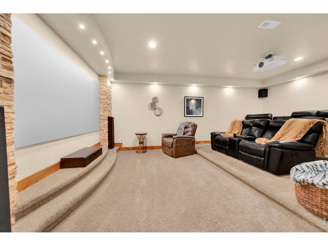 5 Trailside Dr