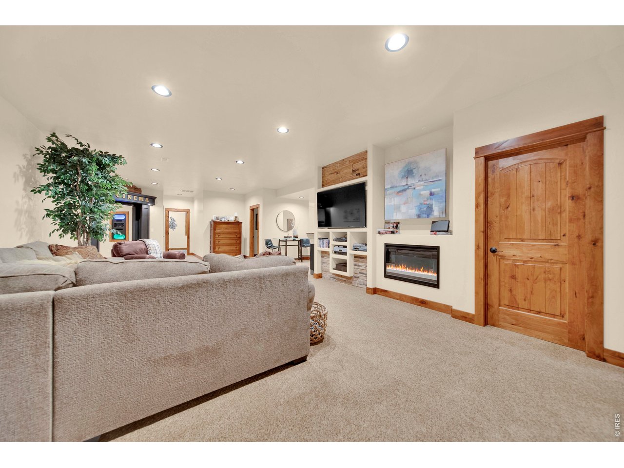 5 Trailside Dr