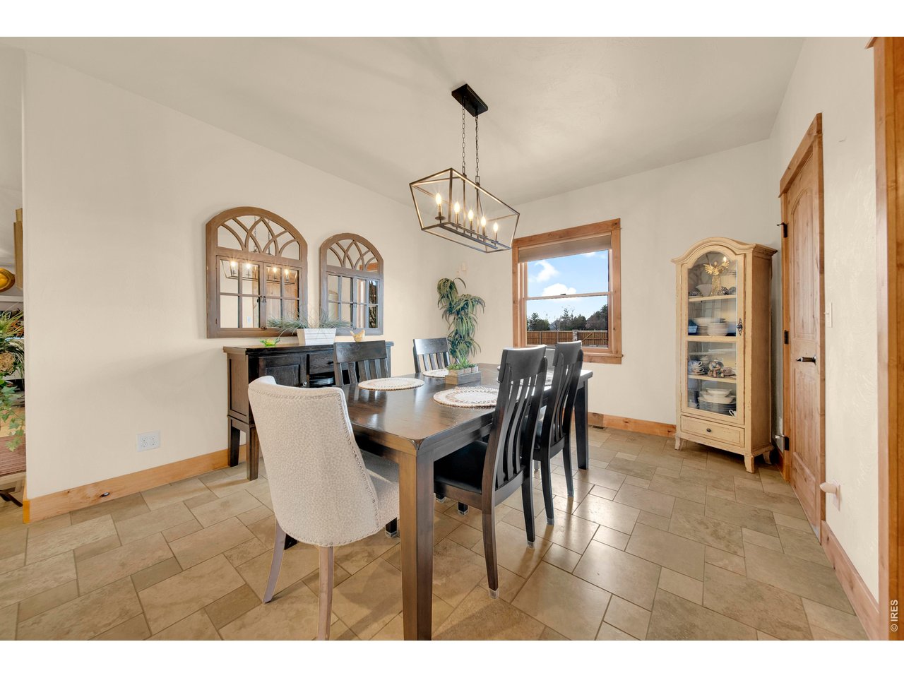 5 Trailside Dr
