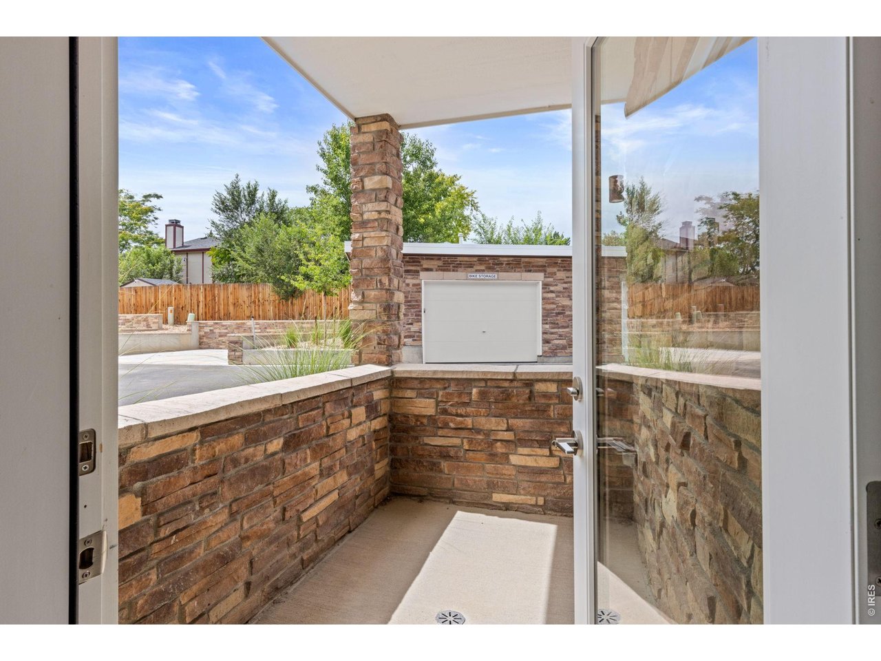 290 S Cherrywood Dr 101