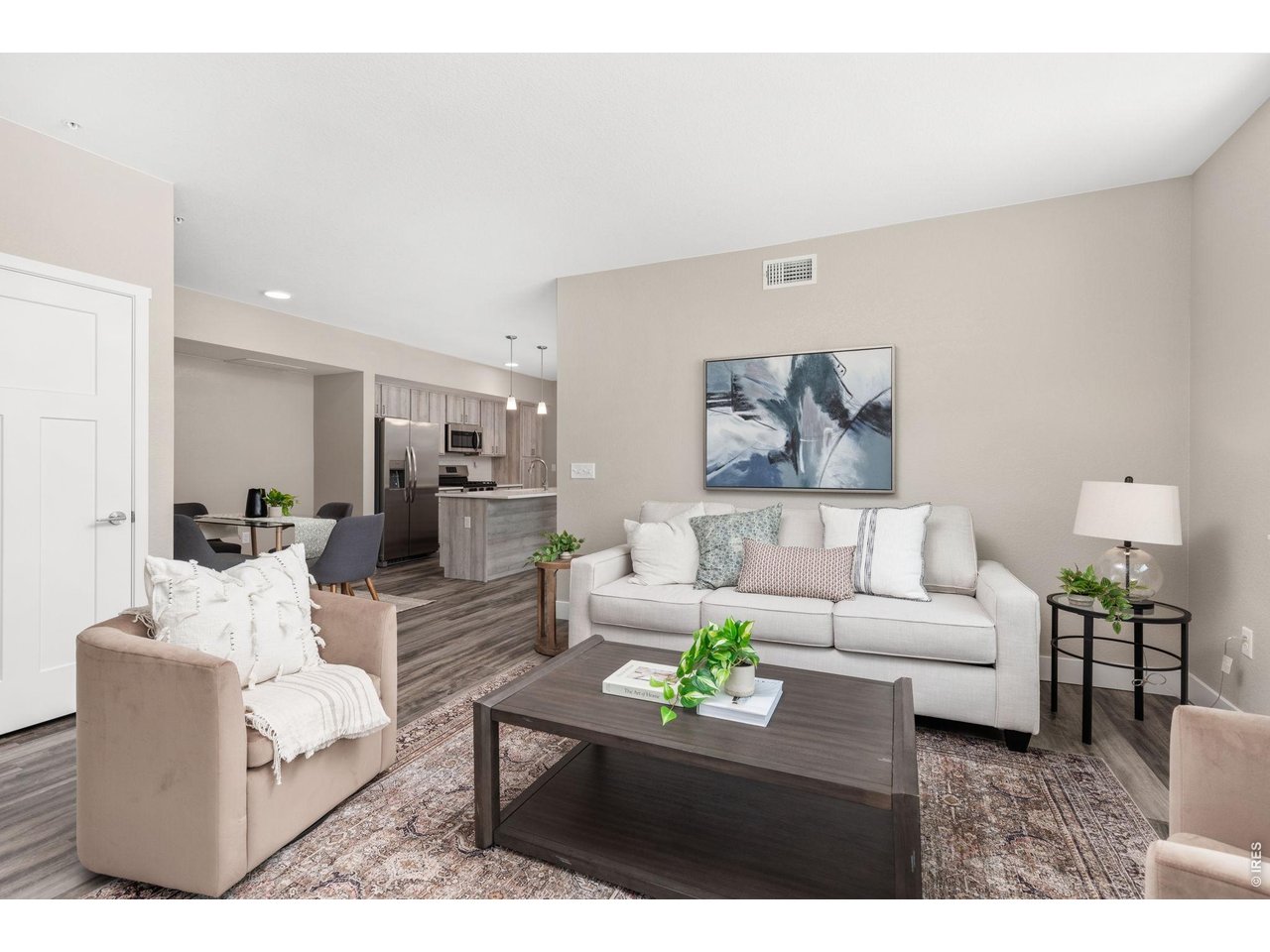 310 S Cherrywood Dr 301