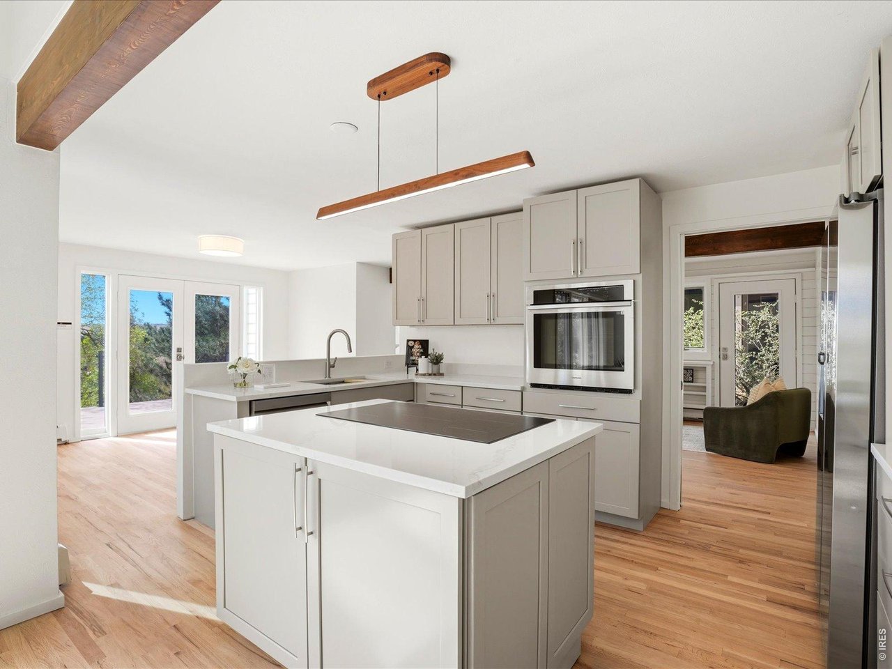 1936 Hardscrabble Dr