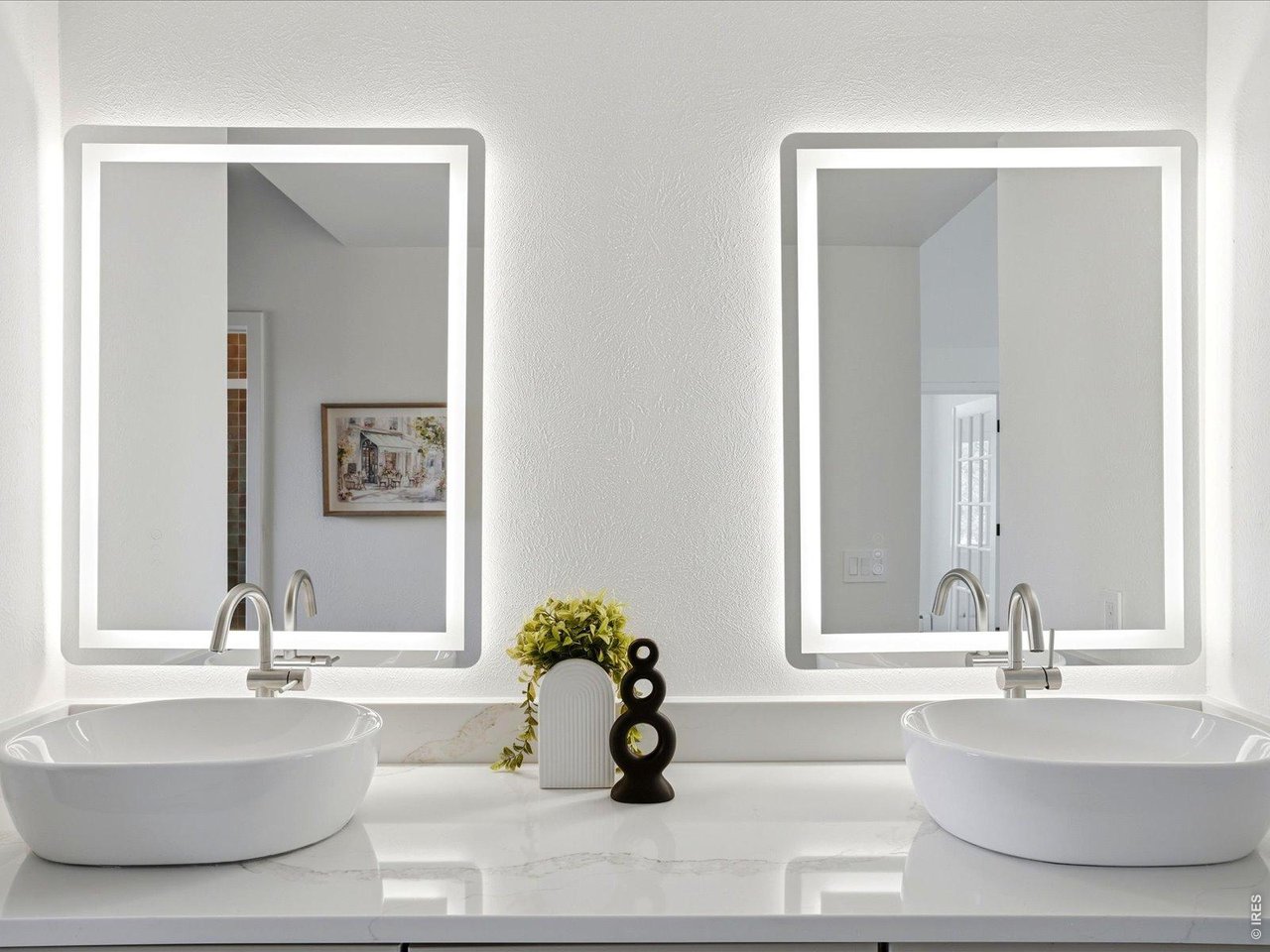 1936 Hardscrabble Dr