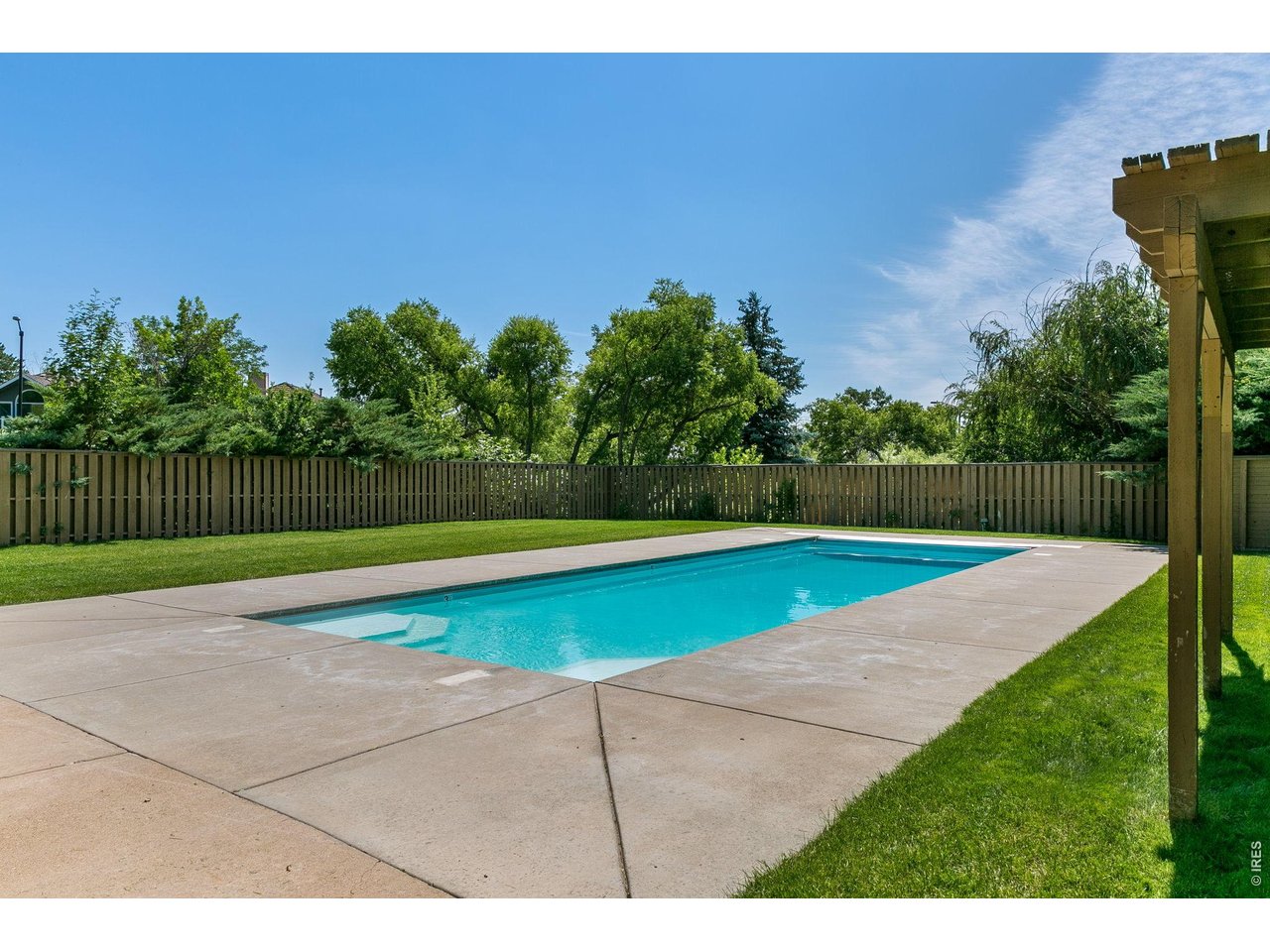 1936 Hardscrabble Dr