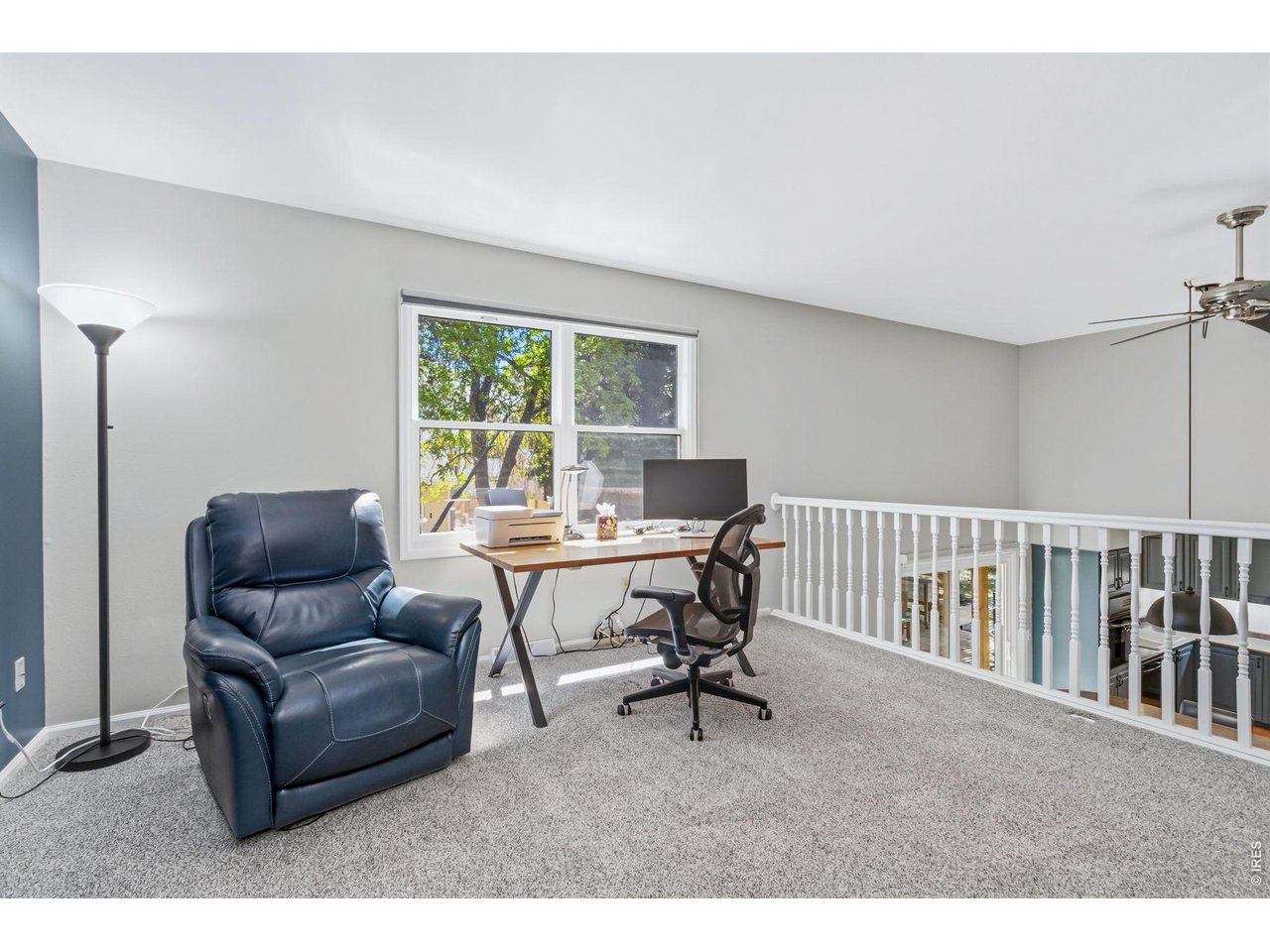 1121 Mansfield Dr