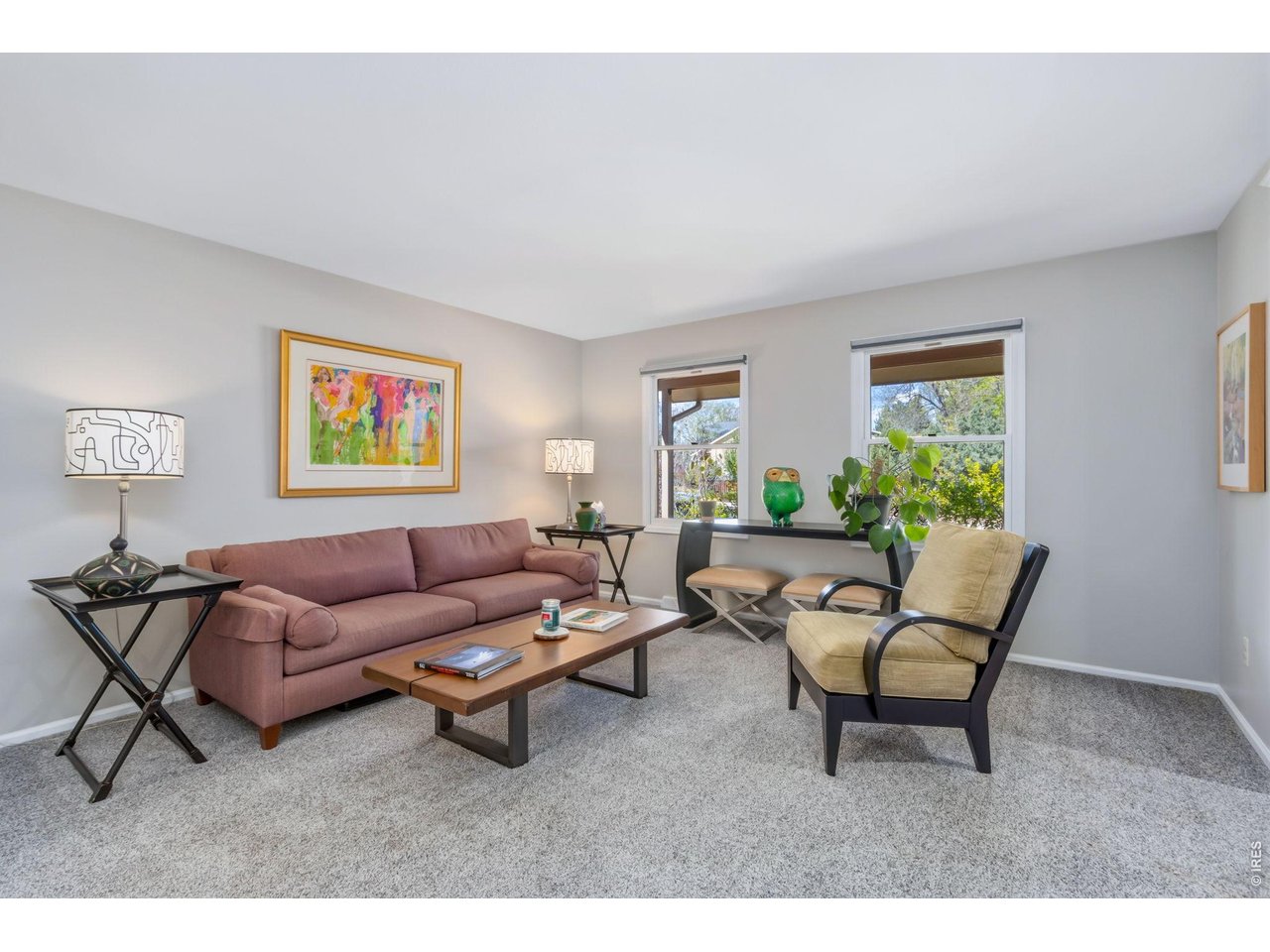 1121 Mansfield Dr