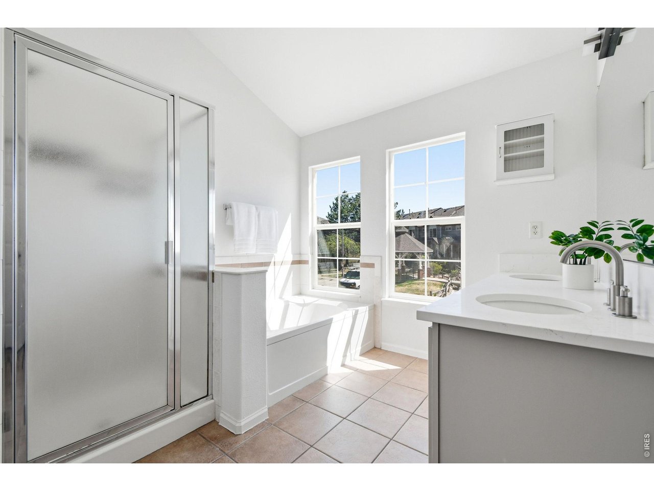 2855 Rock Creek Cir 105