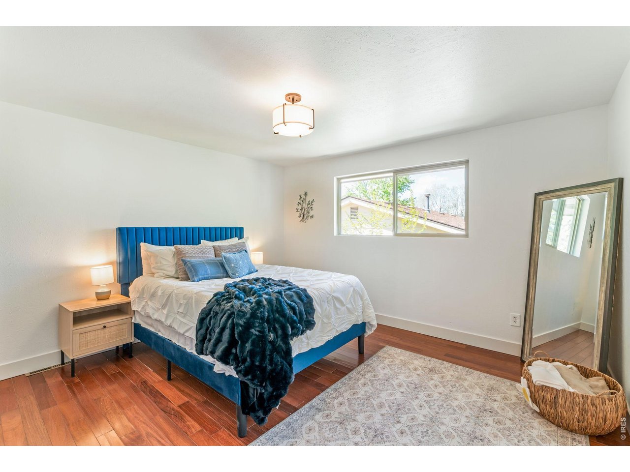 2500 Danbury Dr