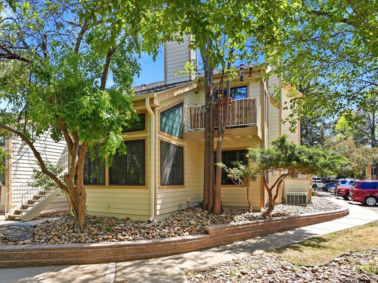 4837 White Rock Cir H