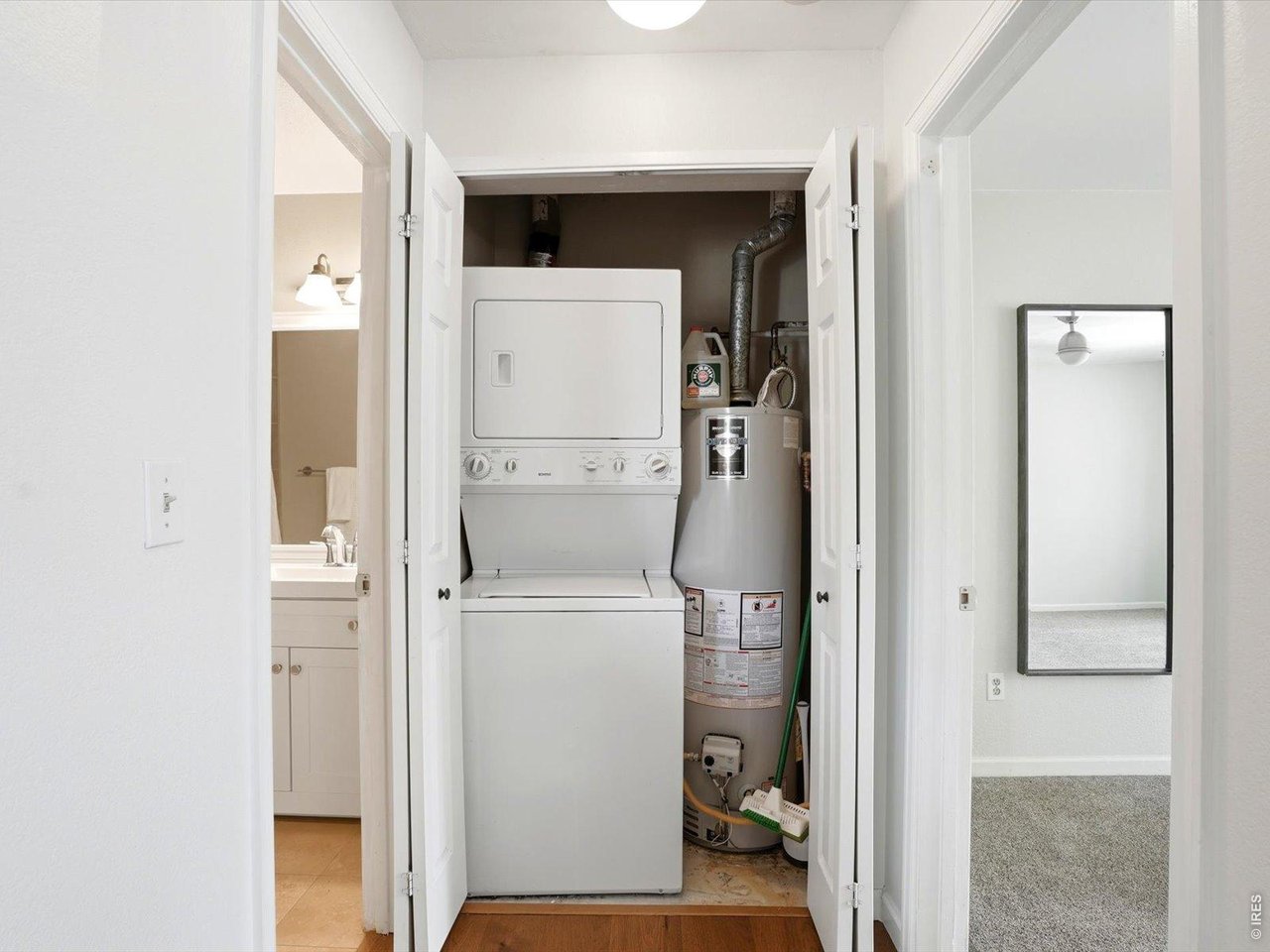 4837 White Rock Cir H