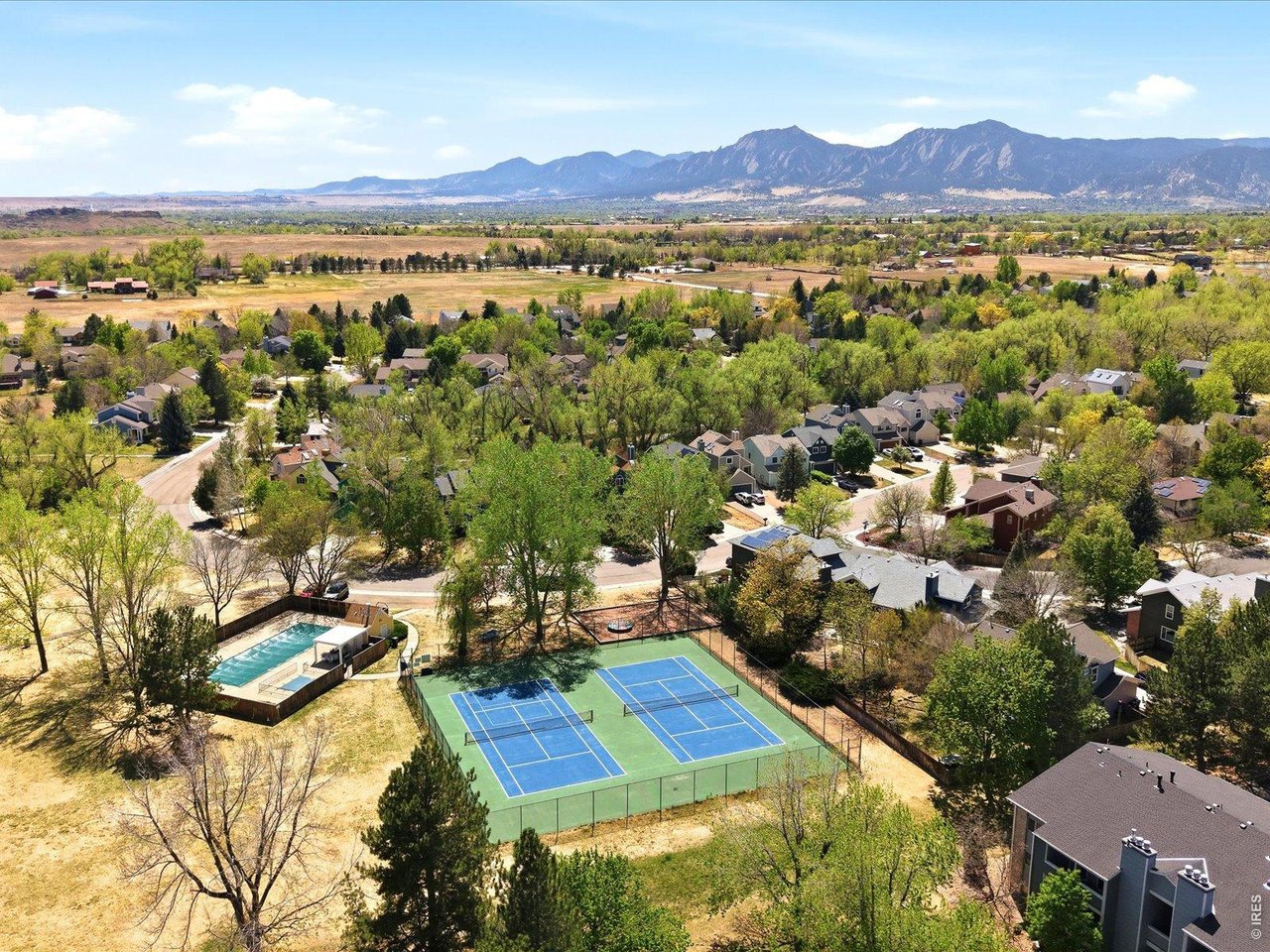 4837 White Rock Cir H