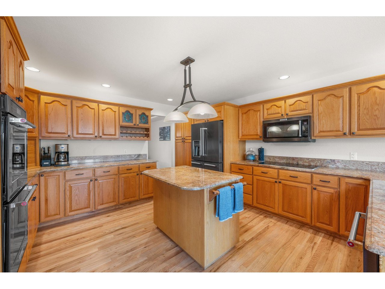 27291 Molly Dr