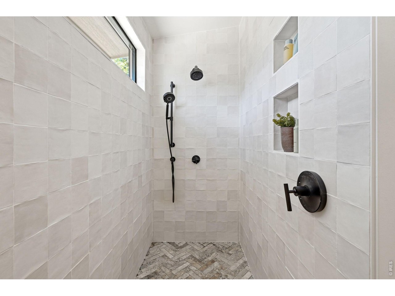 5389 Cypress Dr
