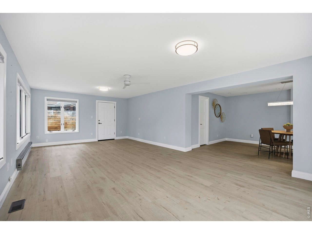 2739 Grinnell Dr