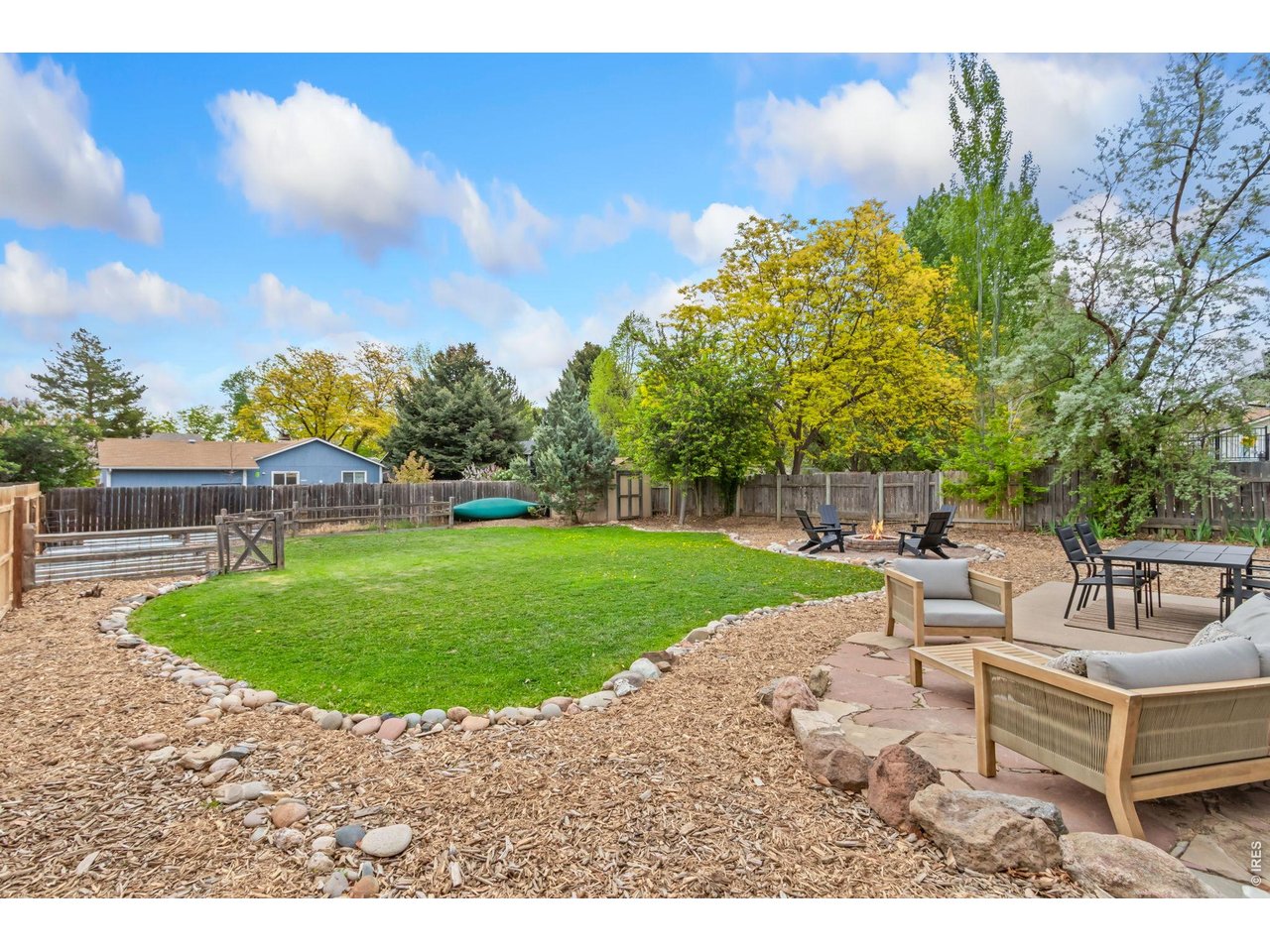 2900 Sagebrush Dr