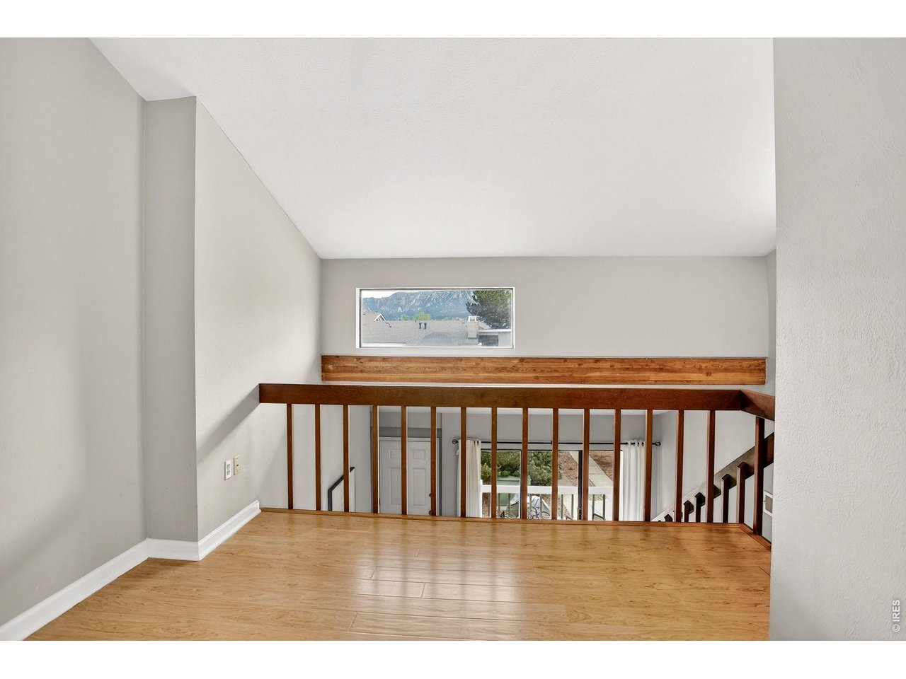 40 S Boulder Cir 4037