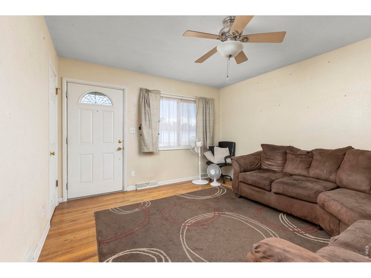 201 N 4th St