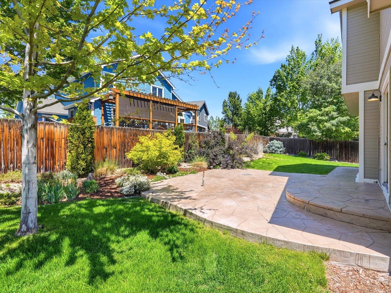 4251 Fern Ave