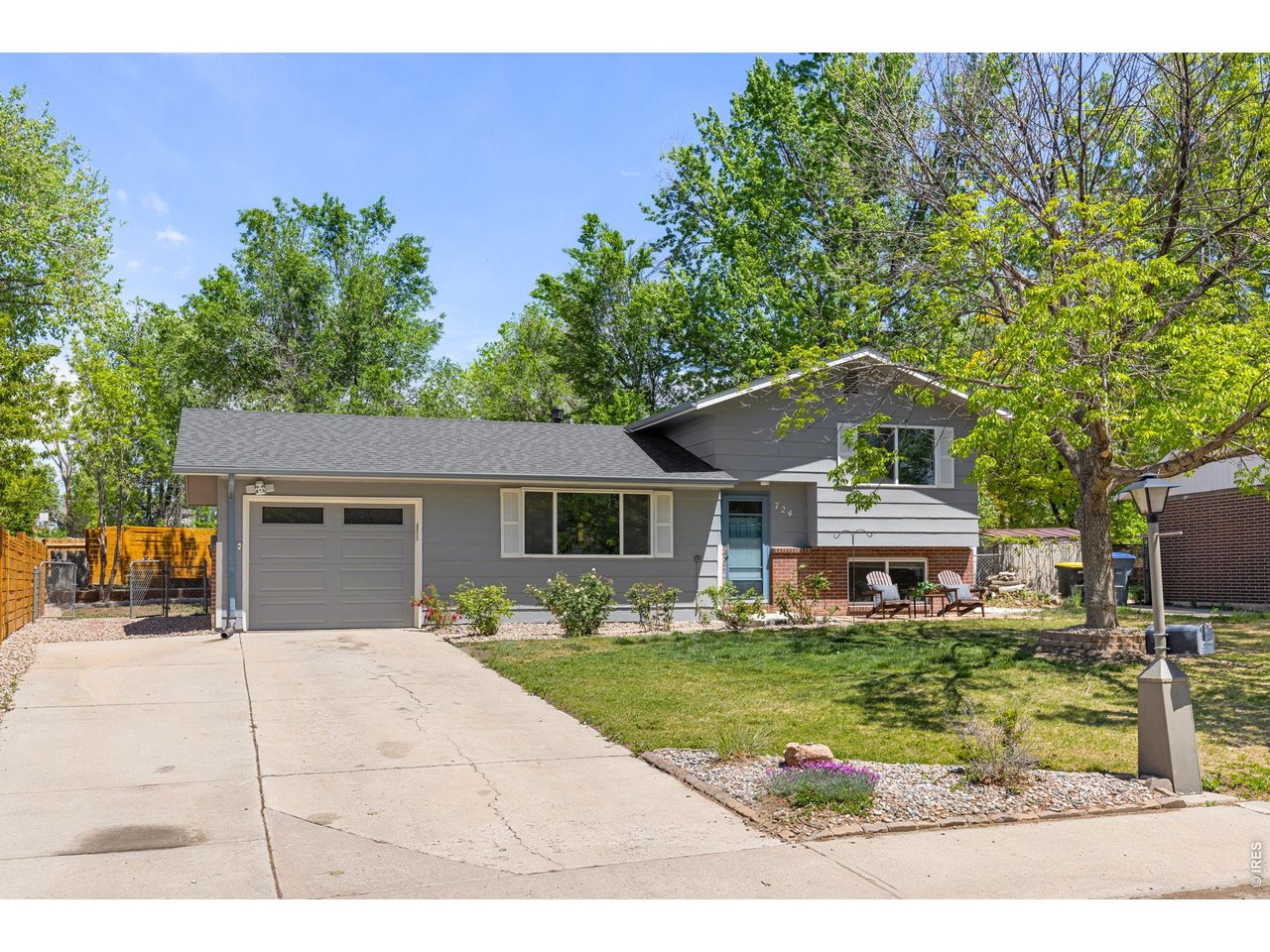 724 Hubbard Dr