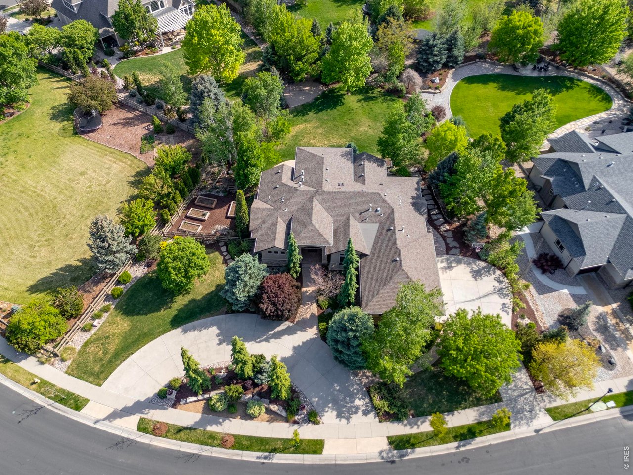 3615 Shallow Pond Dr