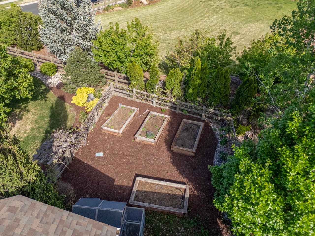 3615 Shallow Pond Dr