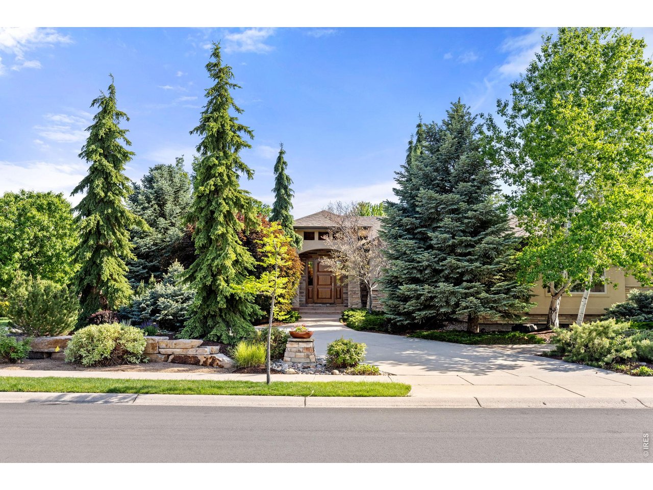 3615 Shallow Pond Dr