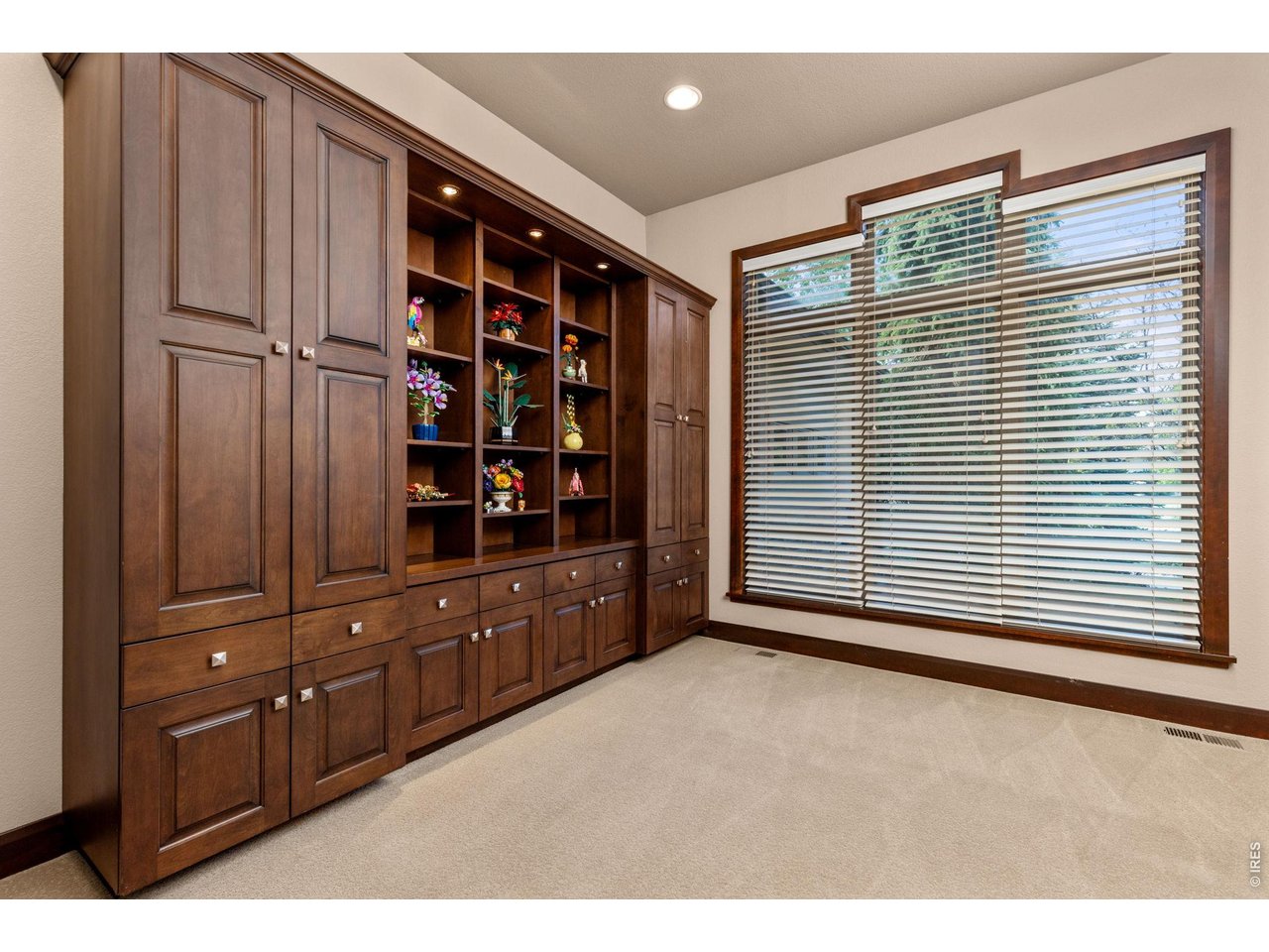 3615 Shallow Pond Dr