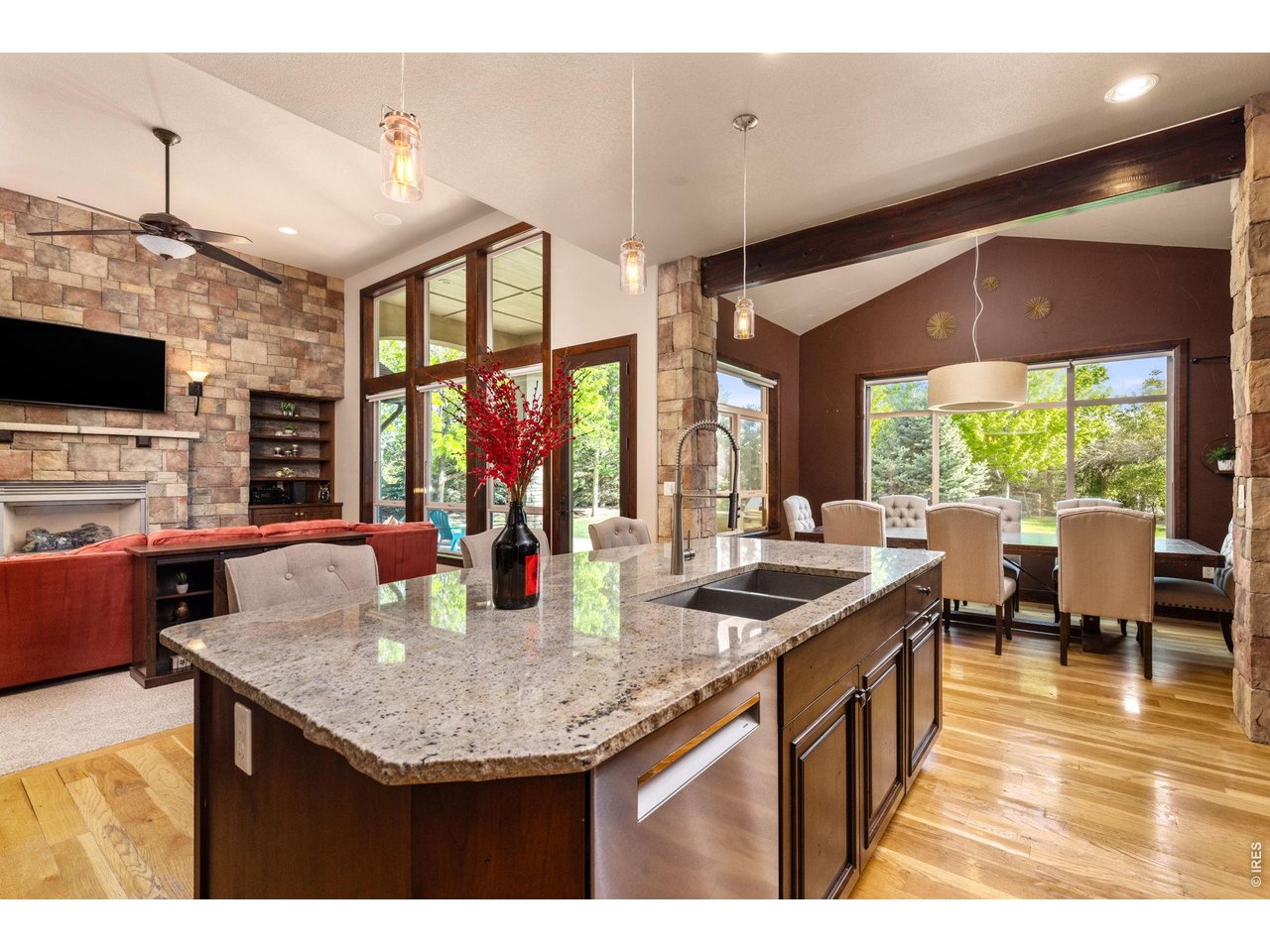 3615 Shallow Pond Dr