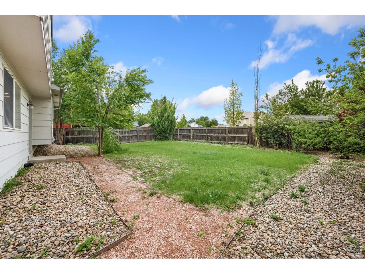 1319 Monarch Dr