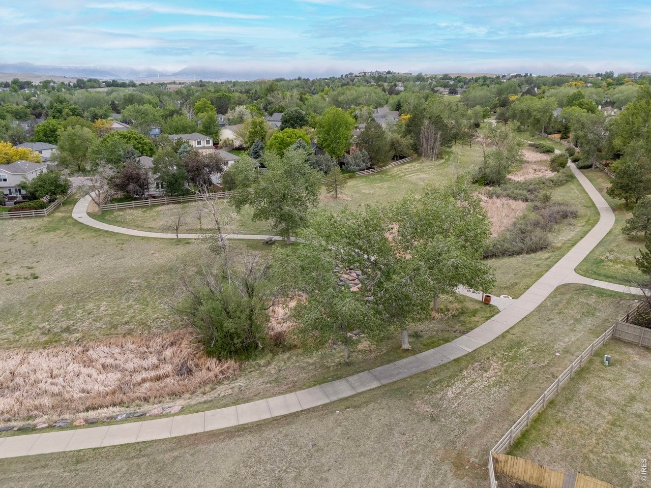 1604 E Weldona Way