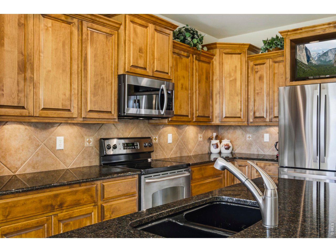 37018 Soaring Eagle Cir