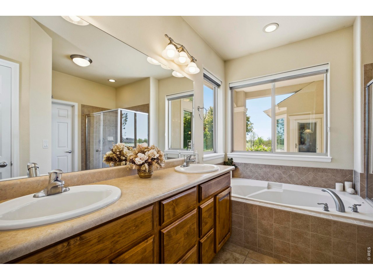 37018 Soaring Eagle Cir