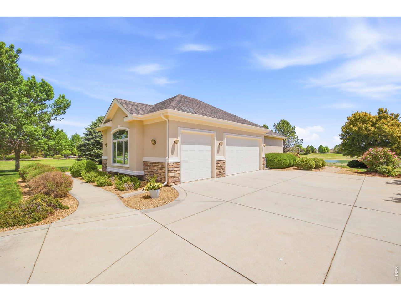 37018 Soaring Eagle Cir