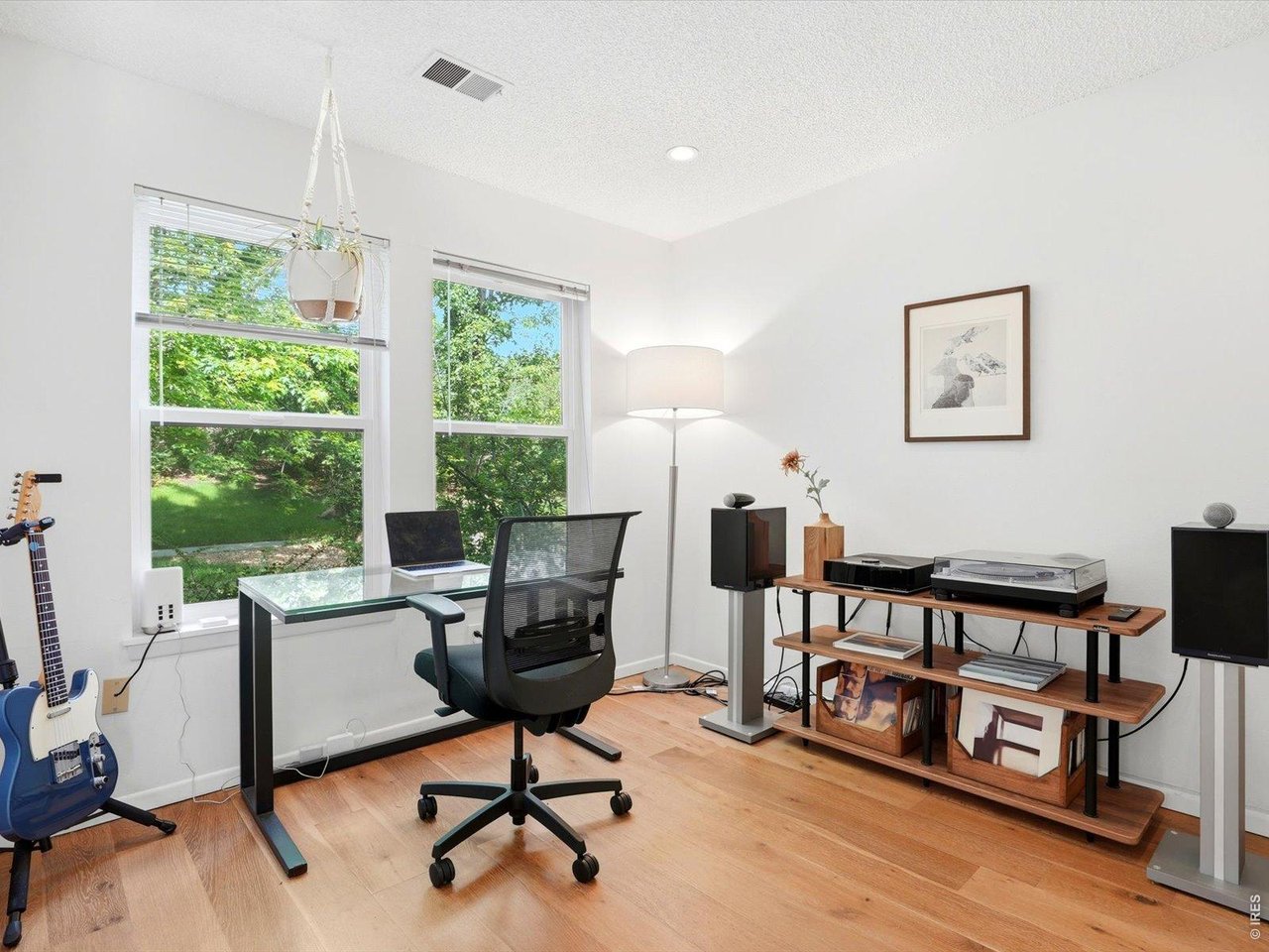 90 Benthaven Pl